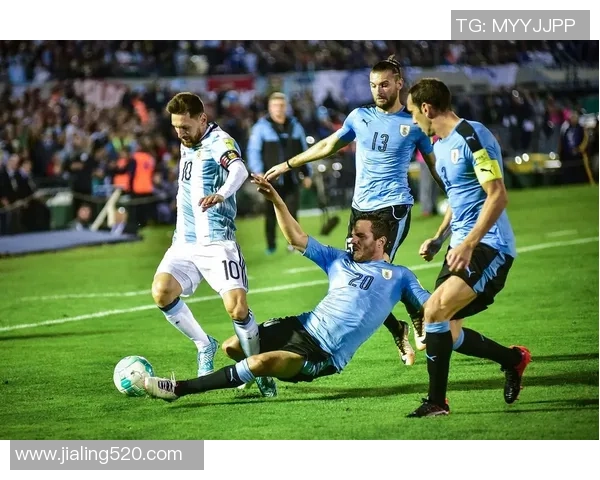 足球场上的传奇人物外号全解析与明星球员风采展示