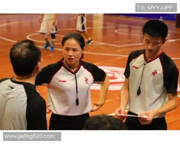 南京篮球队在篮球团队协作排行榜中荣获第七名展现出色团队精神与实力