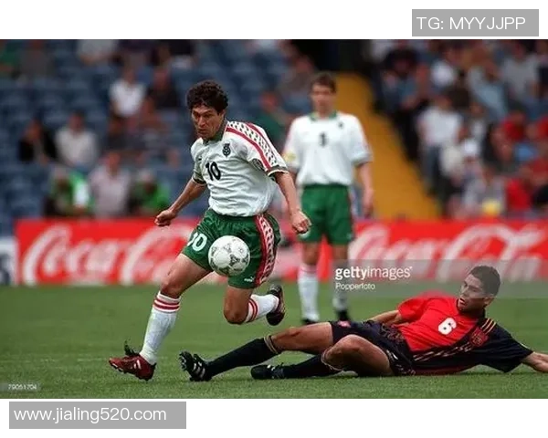 足球明星的名字背后隐藏的故事与他们的星光人生